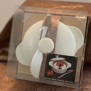 Baked Brie cheese tableware